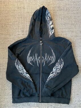 BREATHE DIVINITY HOODIE - Size XL